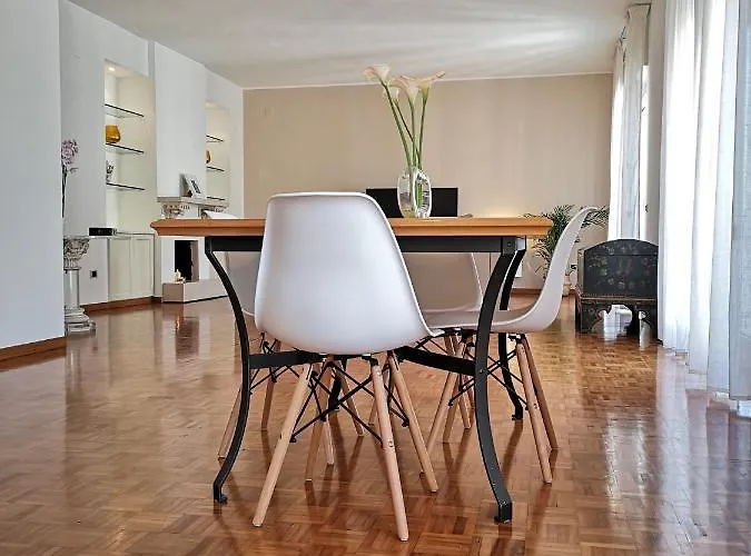 So Fine - Apulian Flats Bari