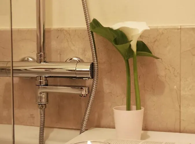 So Fine - Apulian Flats * Bari