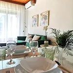 So Fine - Apulian Flats *